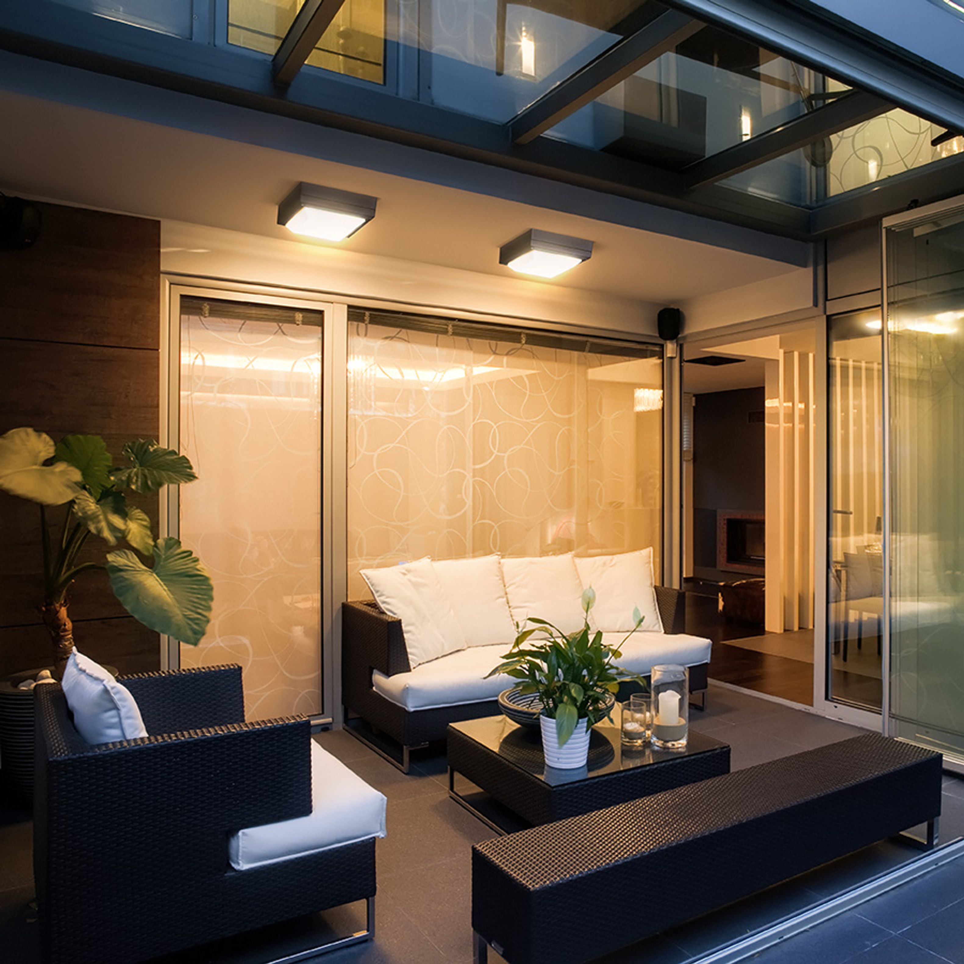 RENDL ulkovalaisin DELTA 215 pinta-asennettava antrasiitti 230V LED E27 15W IP54 R12564 2