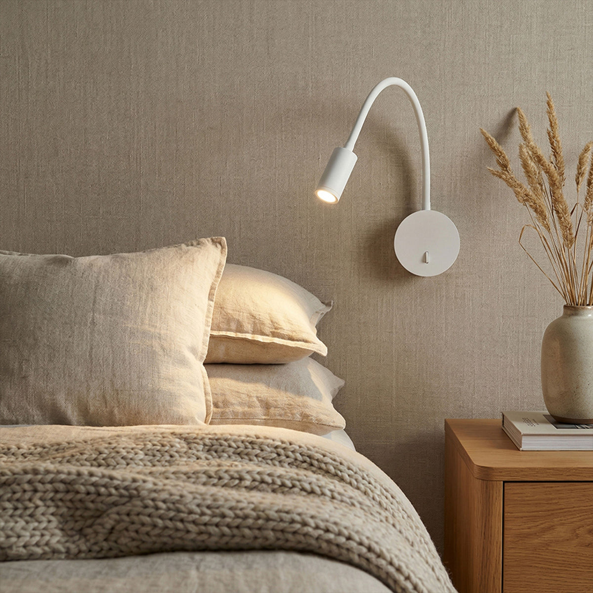RENDL spotlight VALE wall white  230V LED 3W 30°  3000K R13647 2